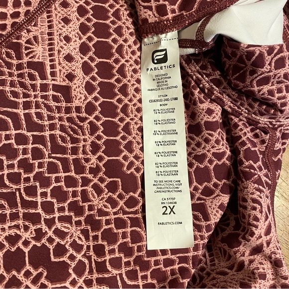 Fabletics Mid Rise Printed PureLuxe Capri Leggings Veranda E - Picture 4 of 5